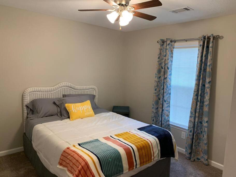 Comfy, Stylish Townhome Near I-20! Augusta Exterior foto