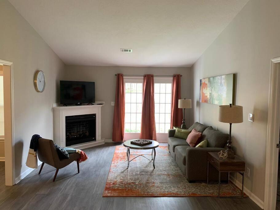 Comfy, Stylish Townhome Near I-20! Augusta Exterior foto